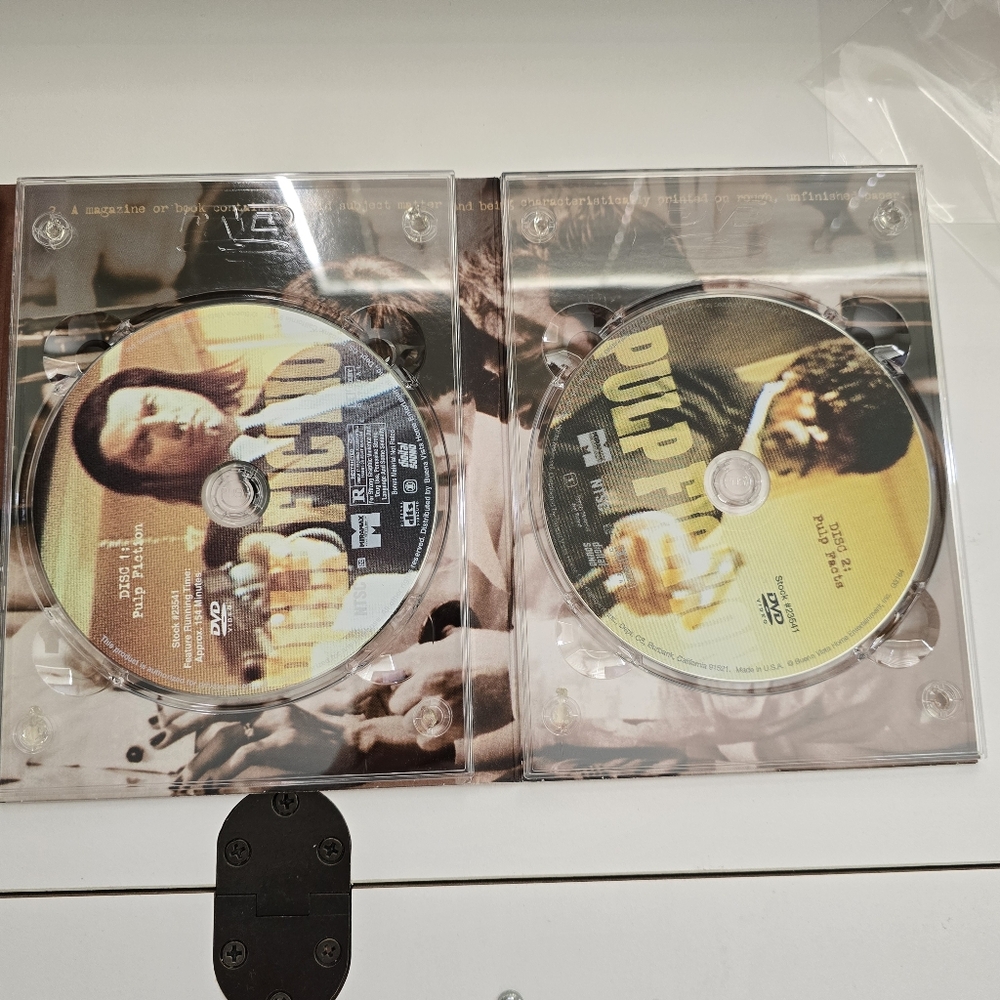 Pulp Fiction Collector’s Edition DVD 2-Disc Quentin Tarantino Miramax - Picture 6 of 6